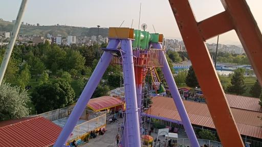 عکس شهربازی پارک ائللرباغی