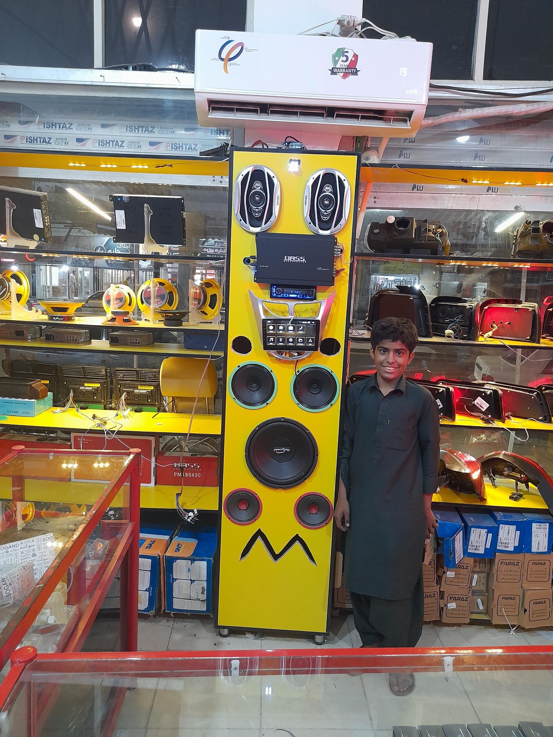 عکس سیستم صوتی اتومبیل احمد