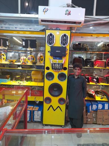 عکس سیستم صوتی اتومبیل احمد