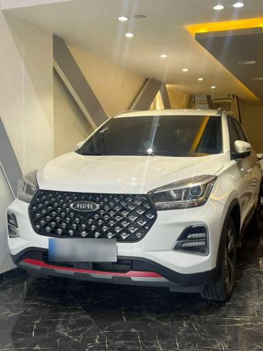 عکس نمایشگاه اتومبیل آریا سرابدوره