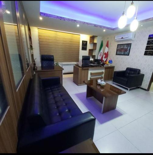 عکس لوتوس مهاجر