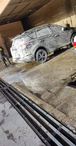 عکس کارواش آبشار