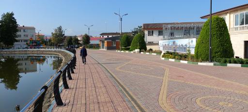 عکس استخر و پارک پاشوران