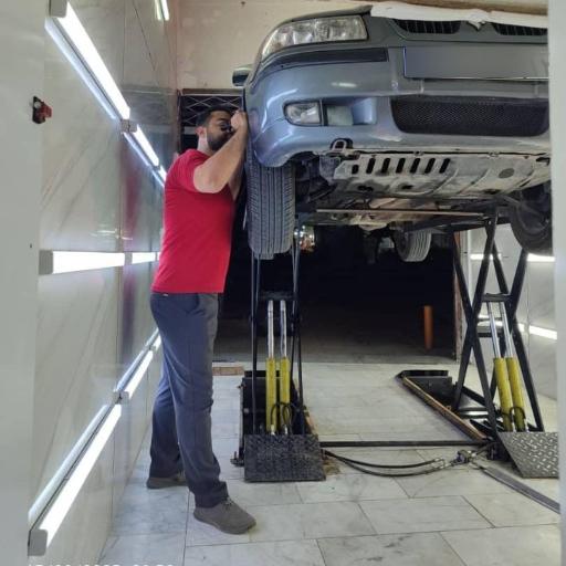 تشخیص رنگ و کارشناسی فنی فضائلی