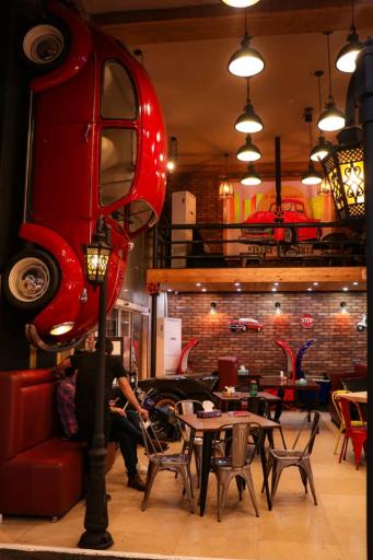 خیابان برگر ۱۳