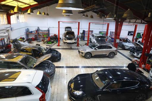 عکس هیولا موتور ایرانیان (نمایندگی ولوو هیولا سوئد)