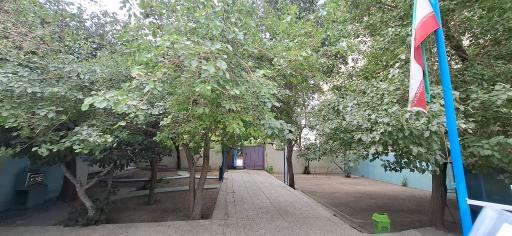 عکس دبیرستان پسرانه دوره دوم آینده سازان