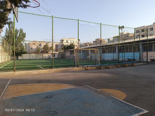 عکس هنرستان فنی انقلاب اسلامی