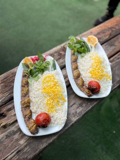 سفره خانه سنتی فرحزاد