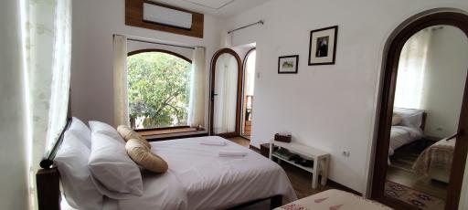 عکس اقامتگاه گوشه