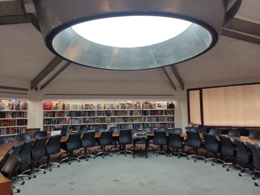 مرکز همایش و سالن اجتماعات خیریه نمازی