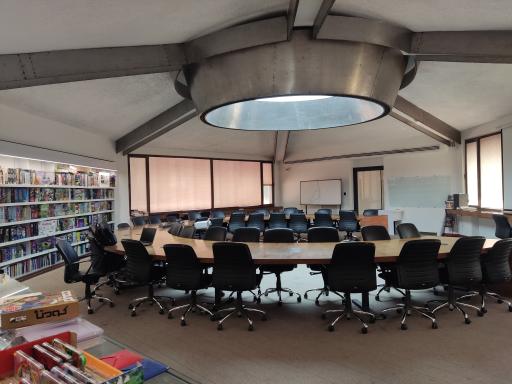 مرکز همایش و سالن اجتماعات خیریه نمازی