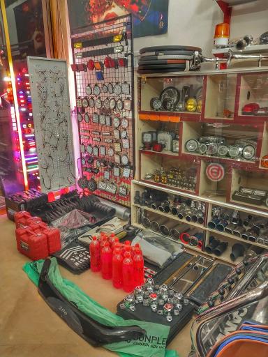 عکس قلمرو لوکس