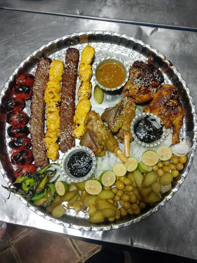 عکس مجموعه گردشگری باغ رستوران نارنج 