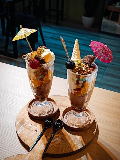 عکس کافه لیزا