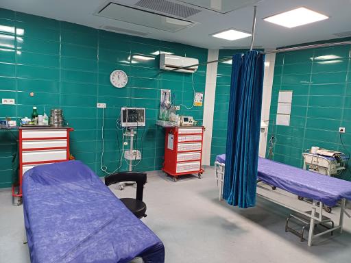 عکس درمانگاه شبانه روزی صابر