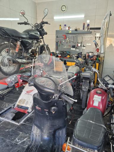 تعمیرگاه موتورسیکلت مهدی