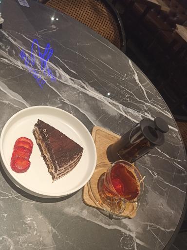 عکس کافه رستوران کی من