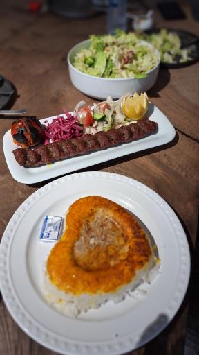 عکس کافه رستوران کی من