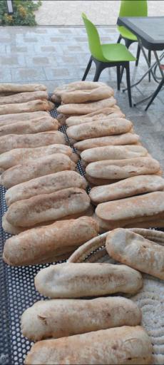 عکس نانوایی نان کامل 