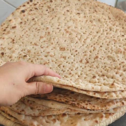 عکس نانوایی نان کامل 