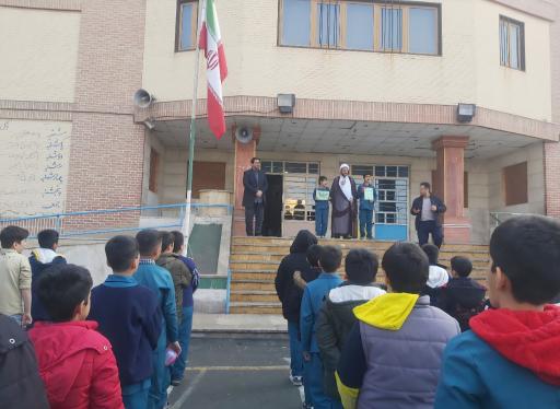عکس دبستان آیت الله مشکینی