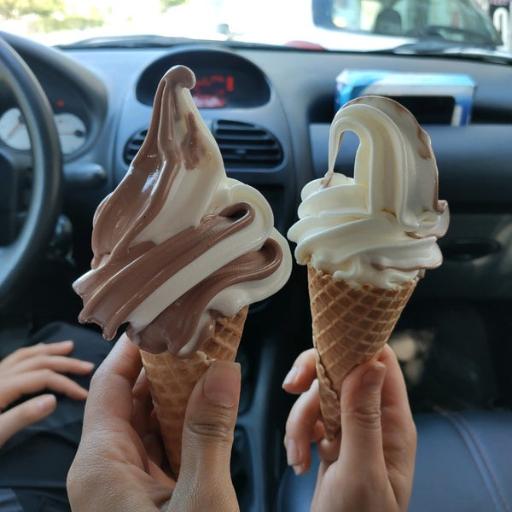 عکس بستنی فردین رشت