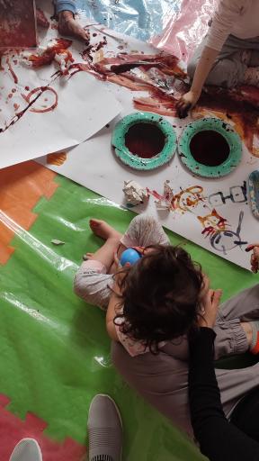 عکس باشگاه مادر و کودک مانی