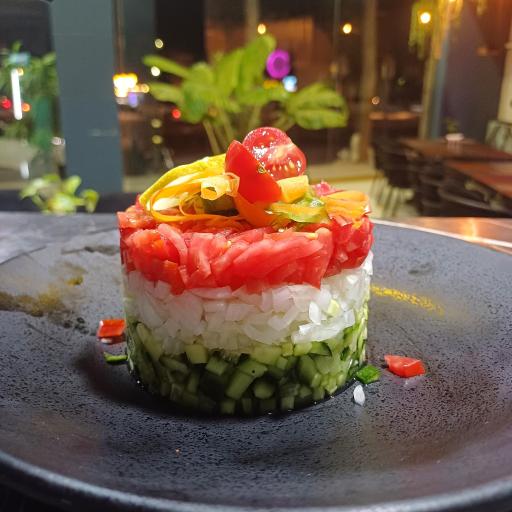 عکس رستوران و چلو کبابی اتیماه