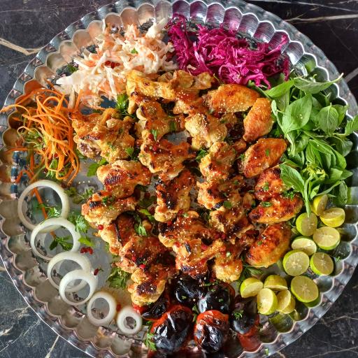 عکس رستوران و چلو کبابی اتیماه