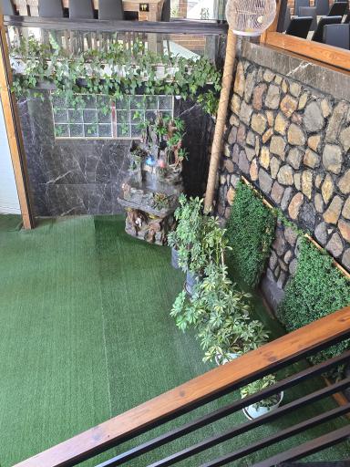 عکس رستوران آدم و حوا