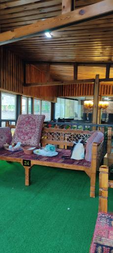 عکس رستوران آدم و حوا