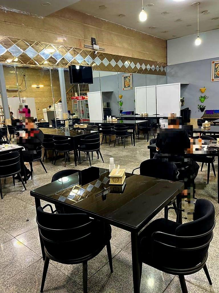 عکس رستوران اکبرجوجه HAJ برادران کلبادی نژاد