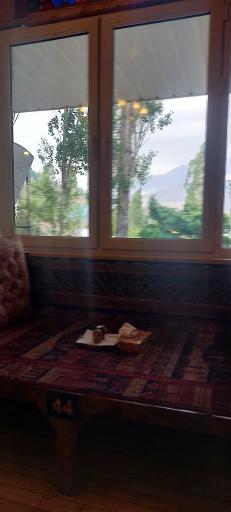 عکس رستوران آدم و حوا