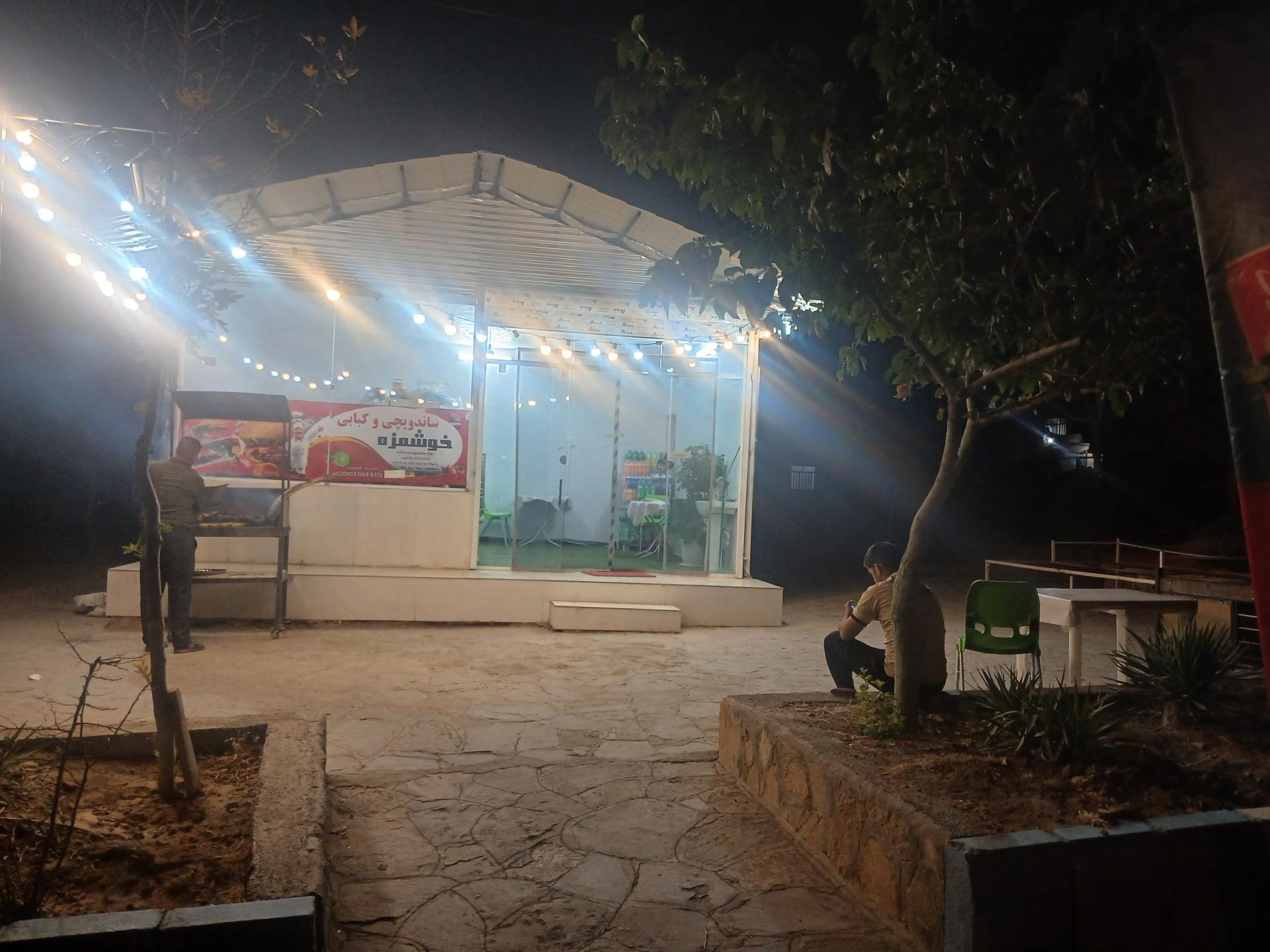 عکس ساندویچی و کبابی خوشمزه