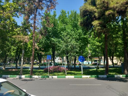 عکس میدان هلال احمر