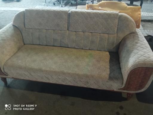 عکس تعمیرات مبل سازوار 