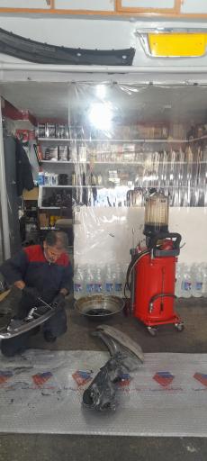 عکس تعمیرگاه آریونیک
