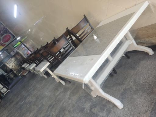 عکس رستوران و تهیه غذا ناصری