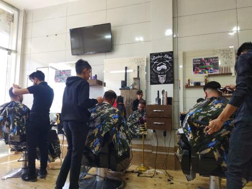 عکس آرایشگاه مردانه هیرکات