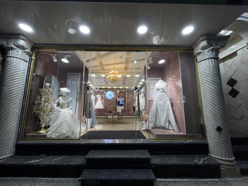 مزون عروس ماهپوش