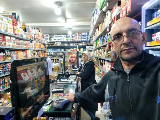 سوپر مارکت برادران فتاحی