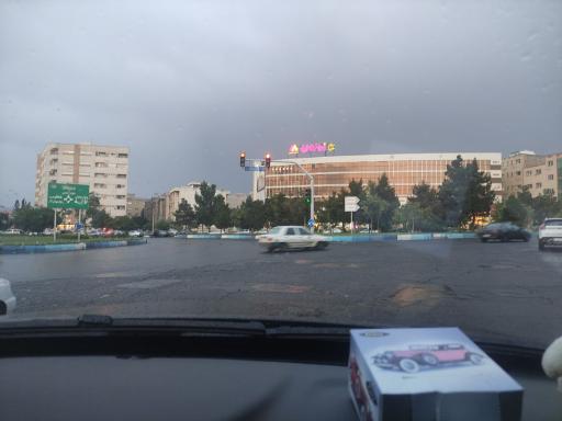 عکس میدان رسالت