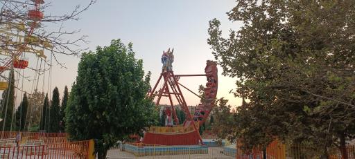 عکس شهربازی بوستان نماز