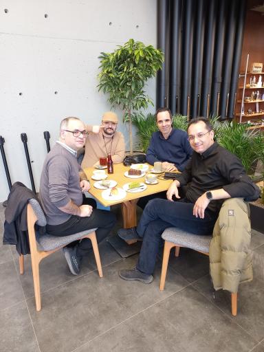 عکس کافه ساعدی نیا