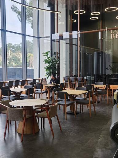 عکس کافه ساعدی نیا