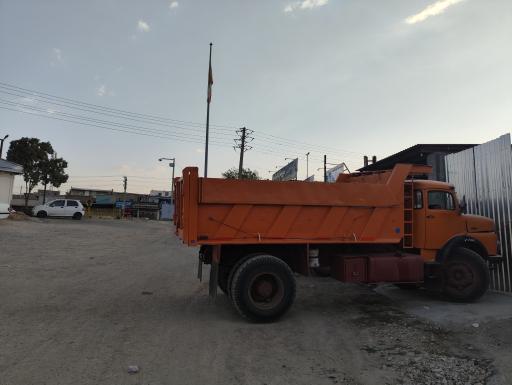 عکس تعمیرگاه نیمه سنگین مرسدس بنز علیمحمدی