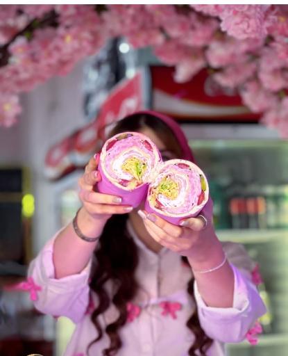 عکس ساندویچ سرد صورتی