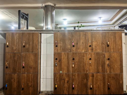 عکس باشگاه بدنسازی درخش