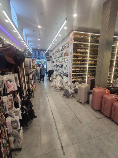 عکس هایپر کفش ایران 
